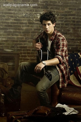 01-880-nick-jonas-solo-project.jpg