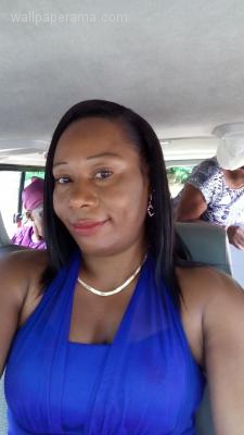 Beautiful woman looking for rich man