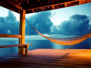 Paraiso Beach Hammock  Wallpaper