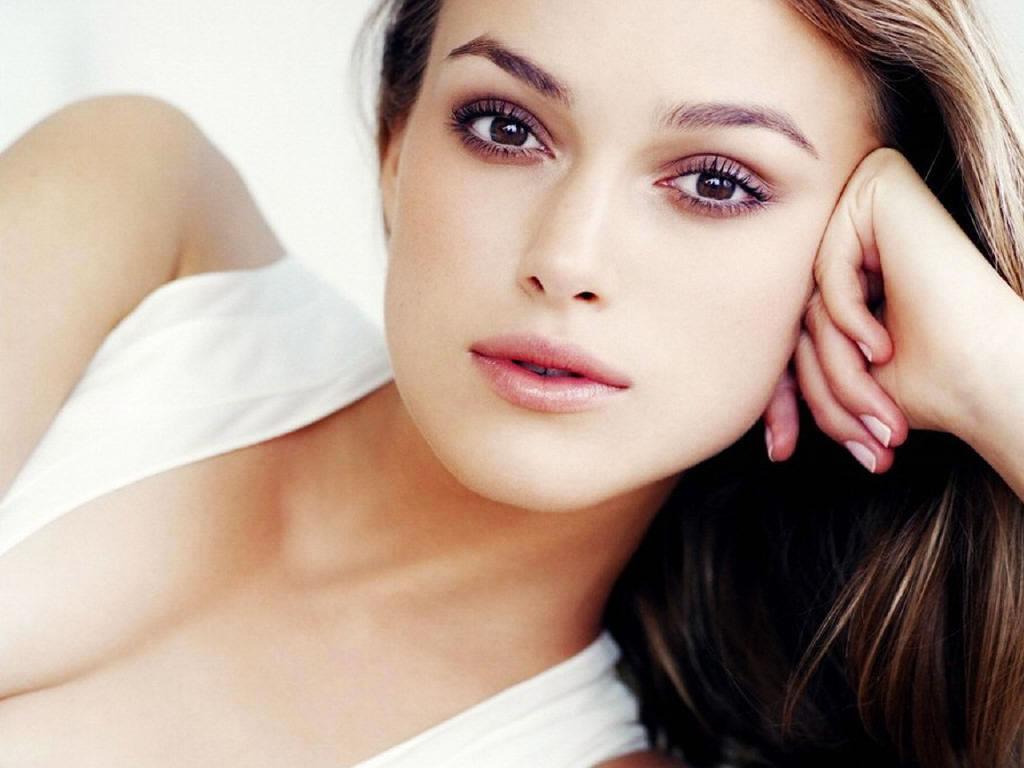 Keira Knightley Wallpaper