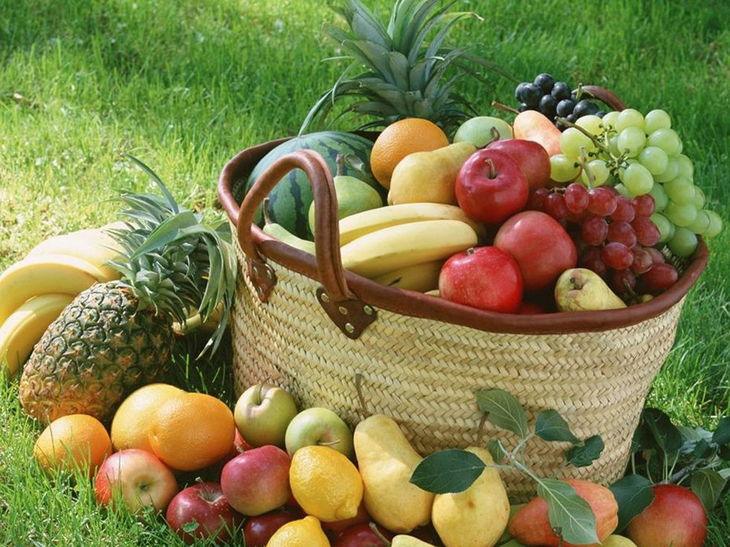 Fruit Basket Wallpaper