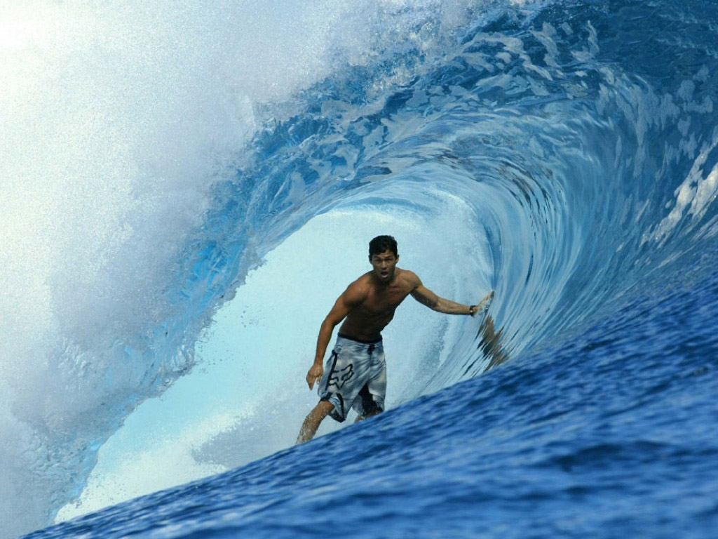 Surfing Wallpaper